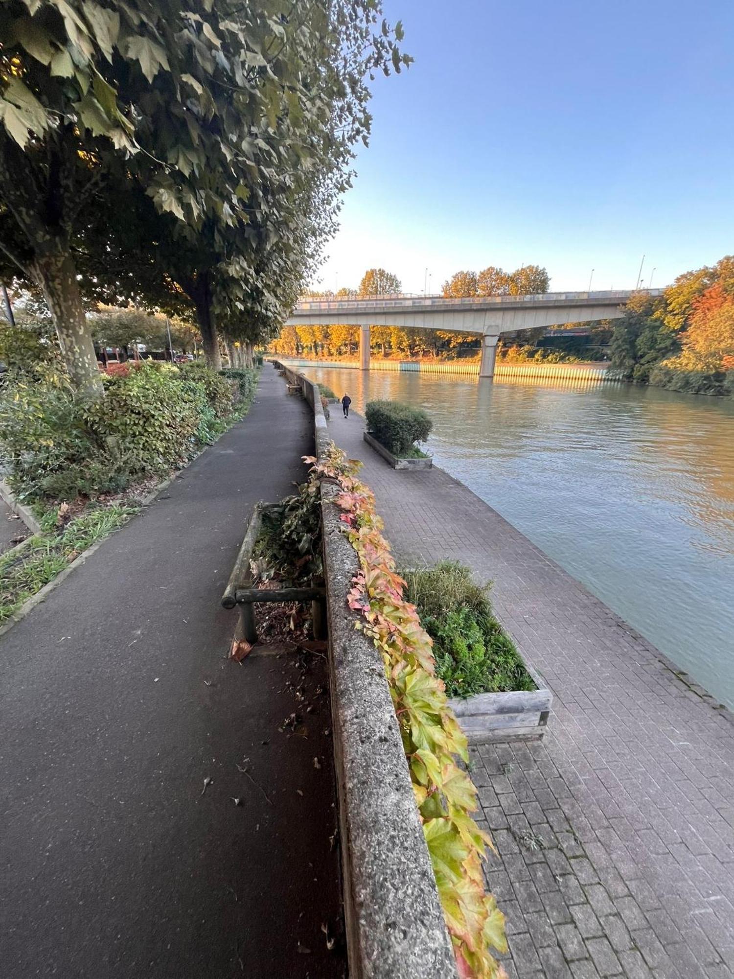 Charmante Maison Bord De Marne 迈松阿尔福 外观 照片
